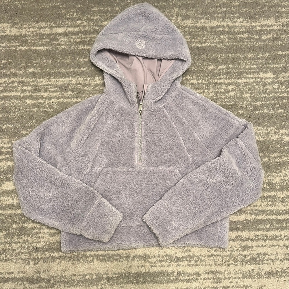 Lululemon fleece cropped scuba LIGHT PURPLE